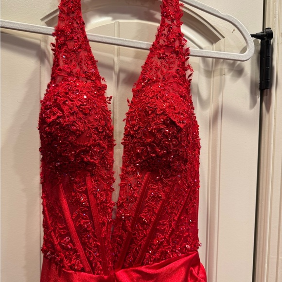 Sherri Hill Vibrant Red Prom Dress - Picture 4 of 14